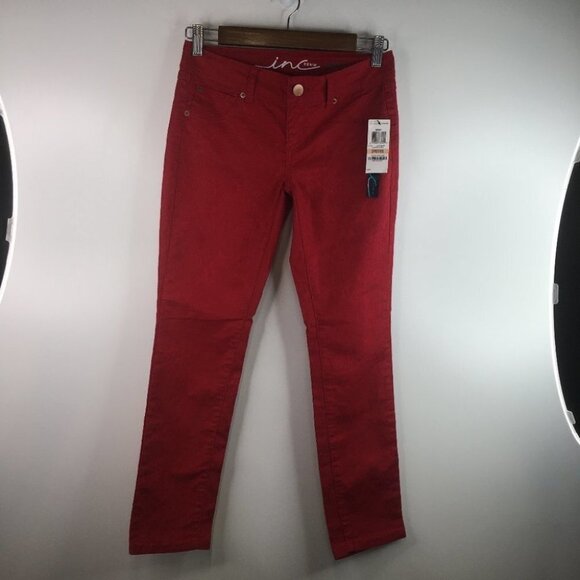 Inc Denim Petite Glamorous Red Skinny Leg Regular Fit Jeans Size 2P. NWT - Picture 1 of 13